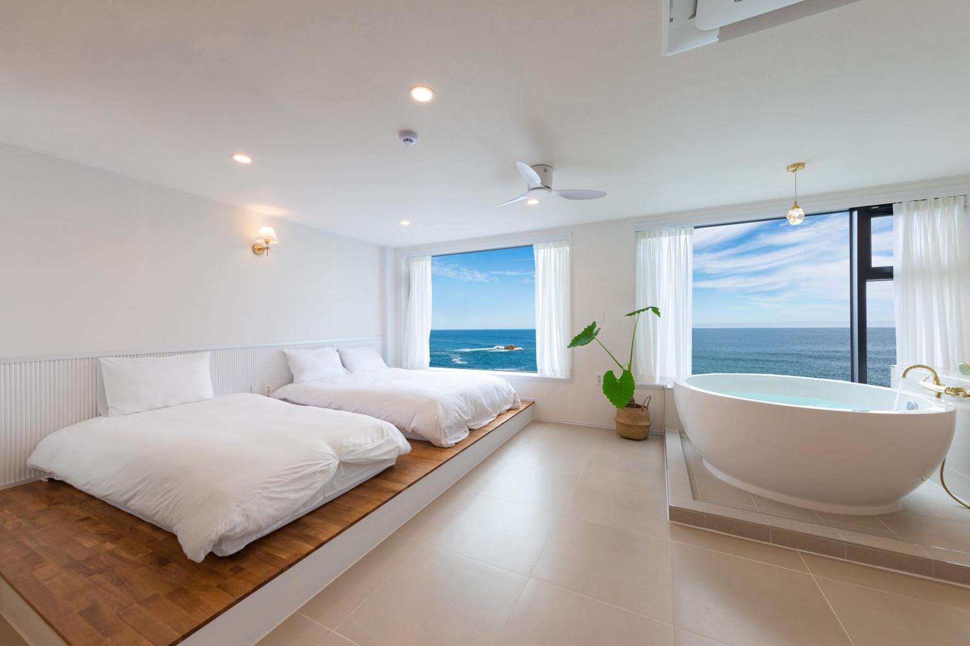 Gangneung Hue Pension Ocean View, Spa, Couple Quarto foto